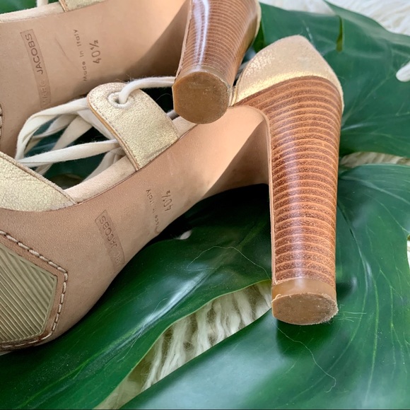 Marc Jacobs Lace Up Gold Heels Size 10.5 - Picture 5 of 8